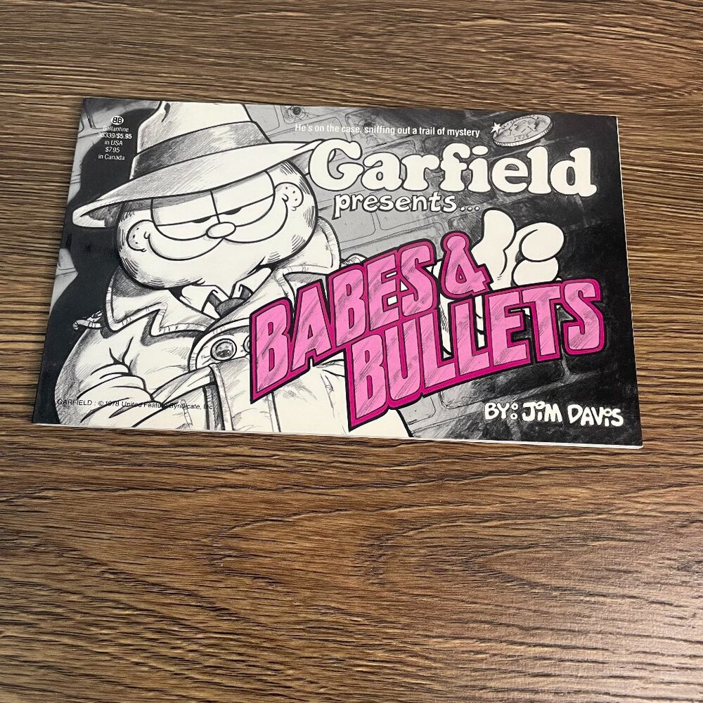 Vintage 1989 Garfield Presents: Babes & Bullets Comic Book by Jim Davis